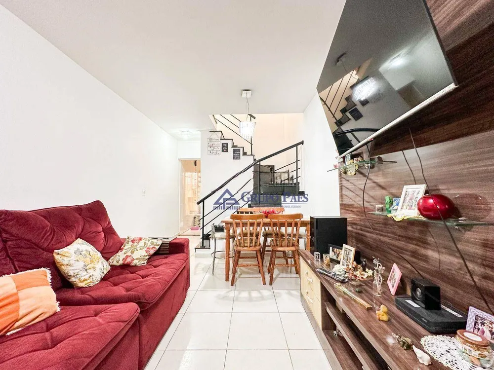 Sobrado, 2 quartos, 62 m² - Foto 1