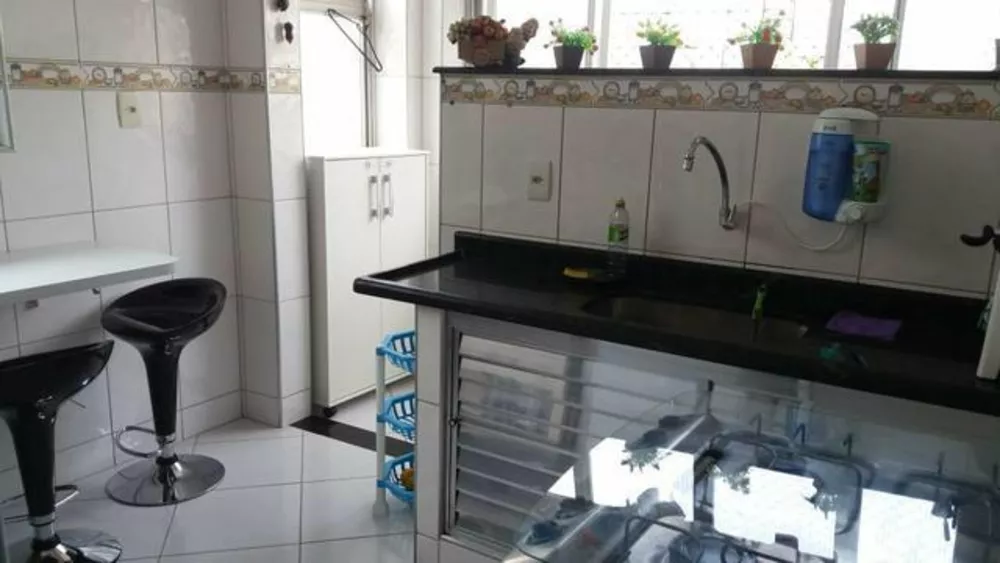 Apartamento à venda com 2 quartos, 64m² - Foto 9