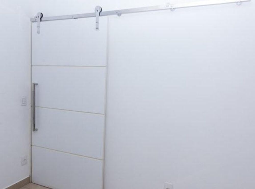 Apartamento à venda com 2 quartos, 85m² - Foto 2