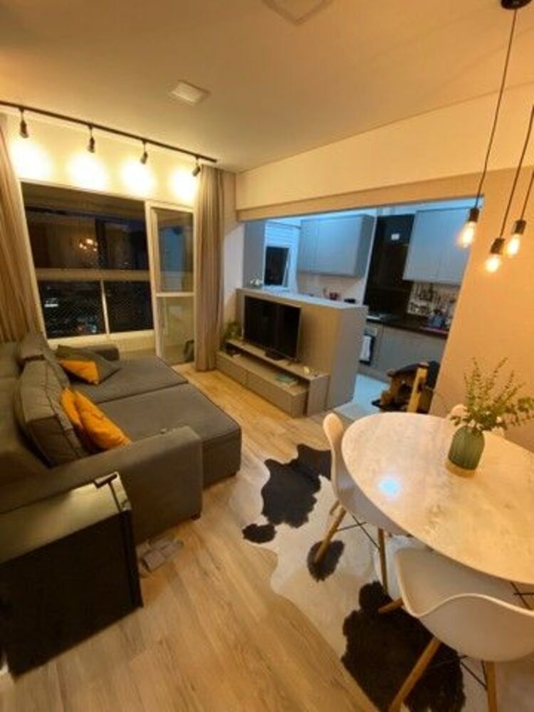 Apartamento à venda com 1 quarto, 45m² - Foto 2