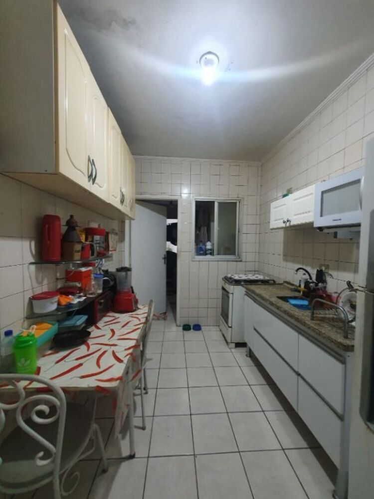 Apartamento à venda com 2 quartos, 95m² - Foto 2