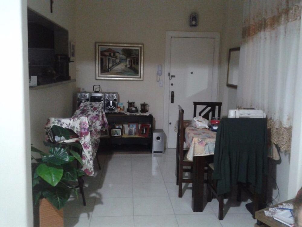 Apartamento à venda com 2 quartos, 70m² - Foto 15