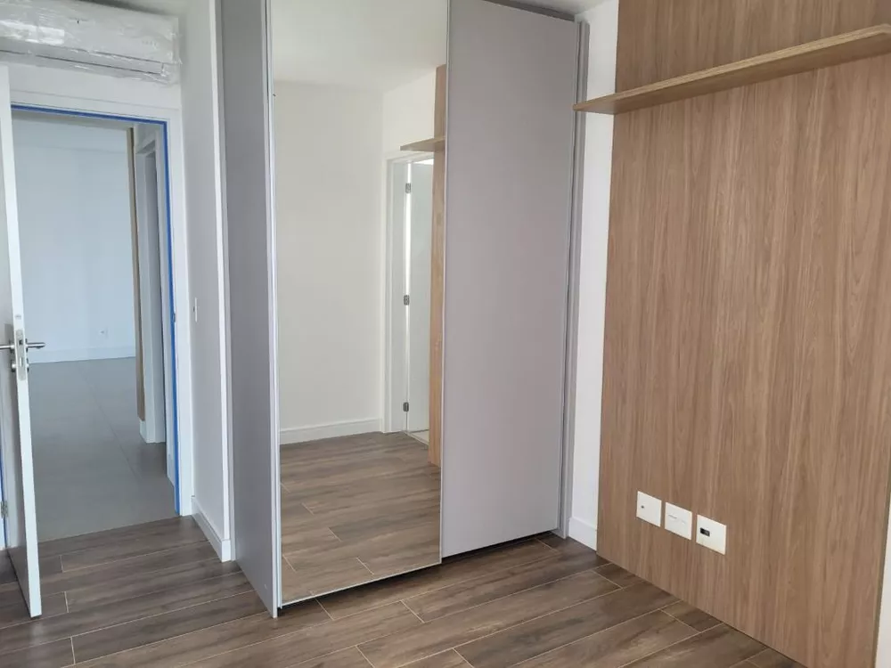 Apartamento à venda com 3 quartos, 136m² - Foto 8