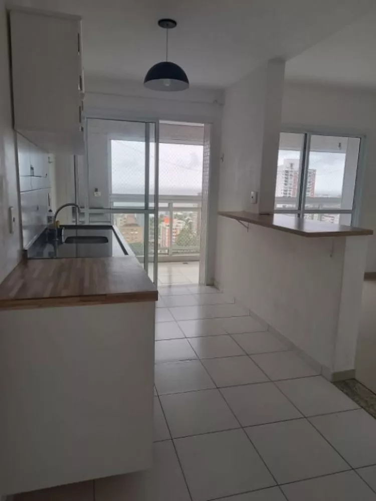 Apartamento para alugar com 3 quartos, 100m² - Foto 1