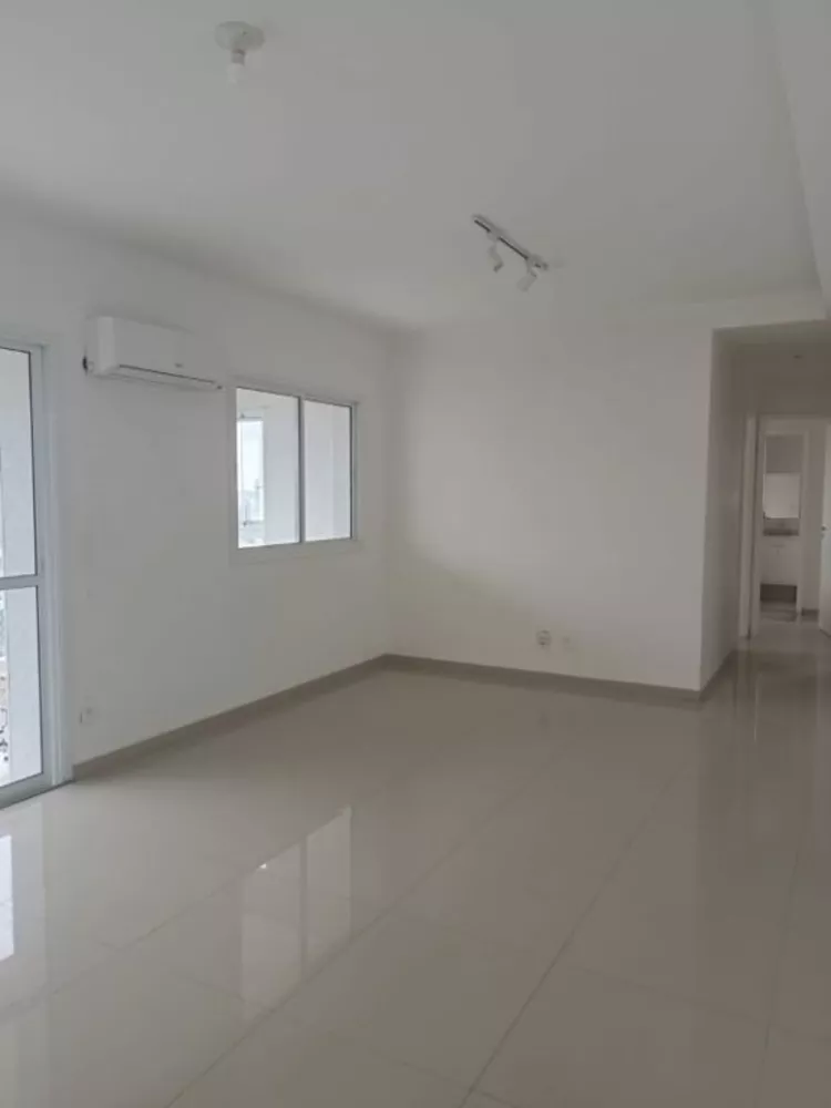 Apartamento para alugar com 3 quartos, 100m² - Foto 4