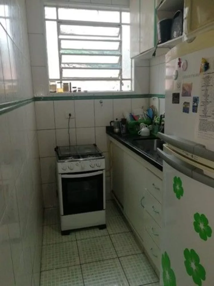 Apartamento à venda com 1 quarto, 44m² - Foto 2