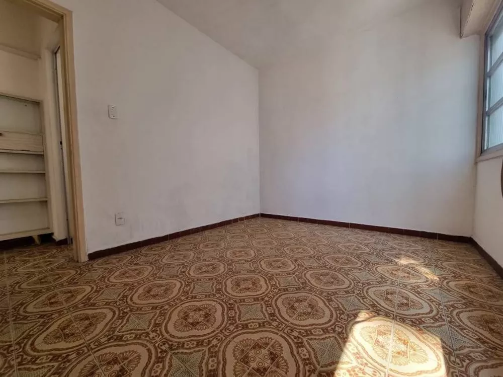 Apartamento à venda com 1 quarto, 50m² - Foto 8