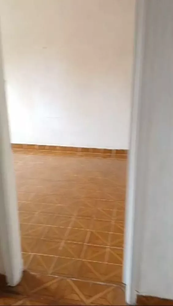 Apartamento à venda com 1 quarto, 38m² - Foto 2