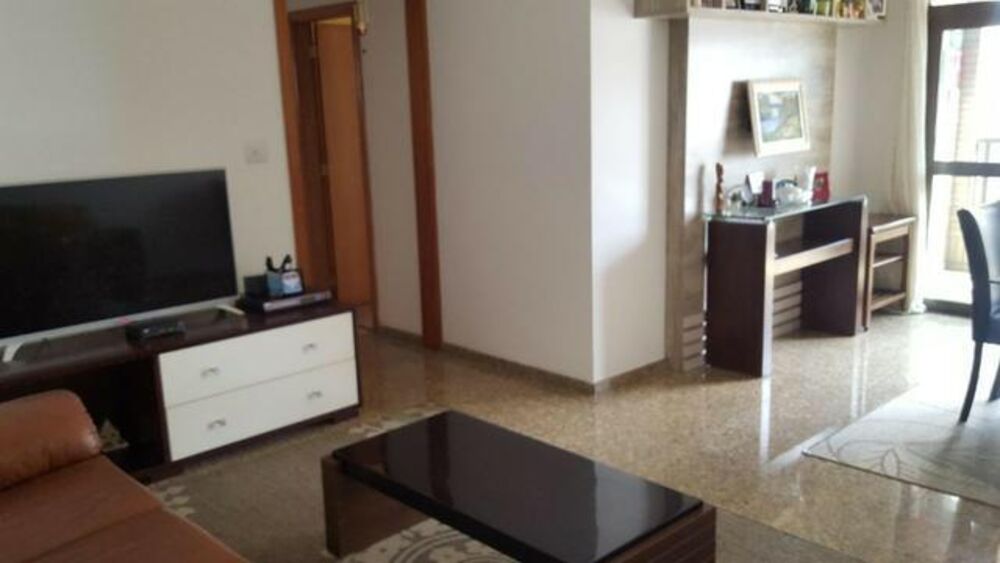 Apartamento à venda com 3 quartos, 157m² - Foto 9