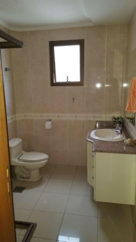 Apartamento à venda com 3 quartos, 157m² - Foto 1