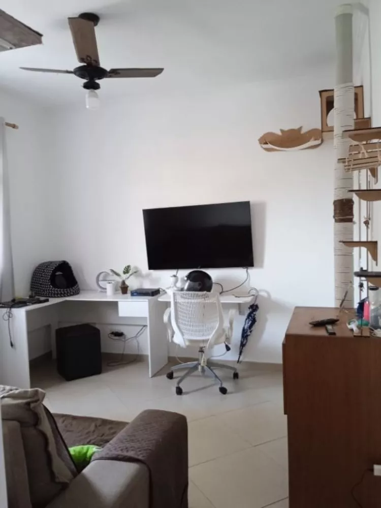 Apartamento à venda com 2 quartos, 62m² - Foto 3