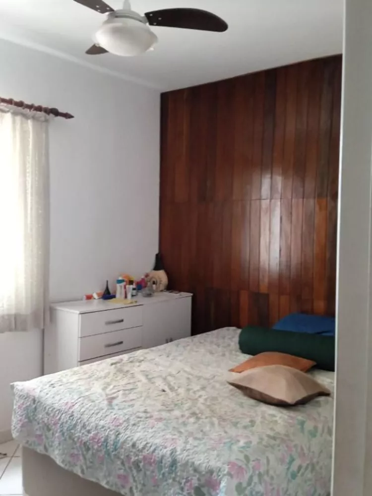 Apartamento à venda com 2 quartos, 62m² - Foto 4