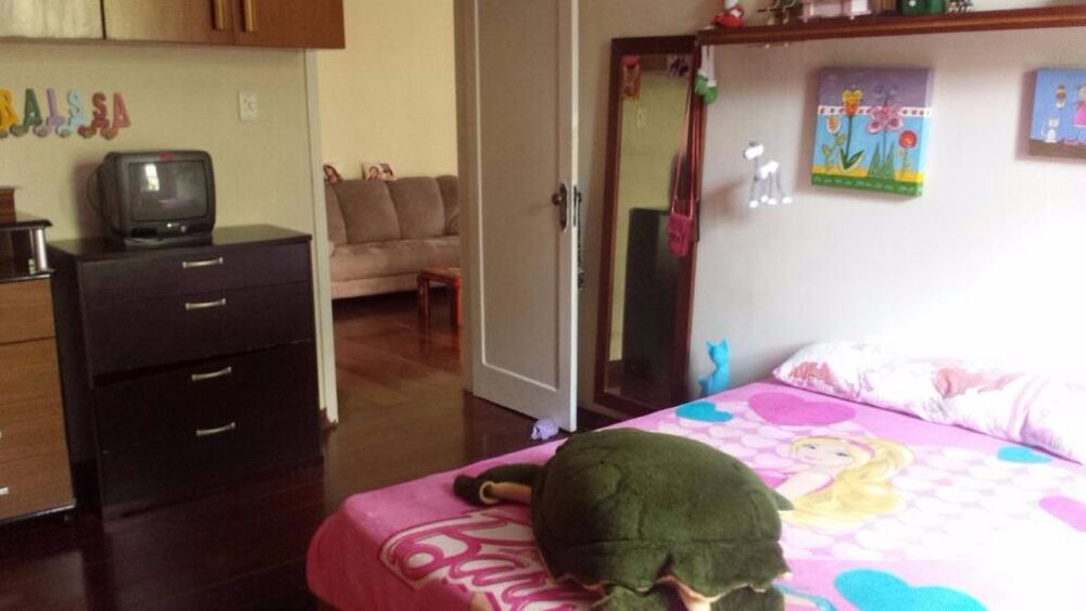Apartamento à venda com 2 quartos, 75m² - Foto 8