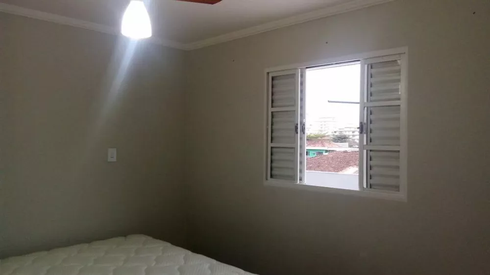 Apartamento à venda com 3 quartos, 150m² - Foto 3