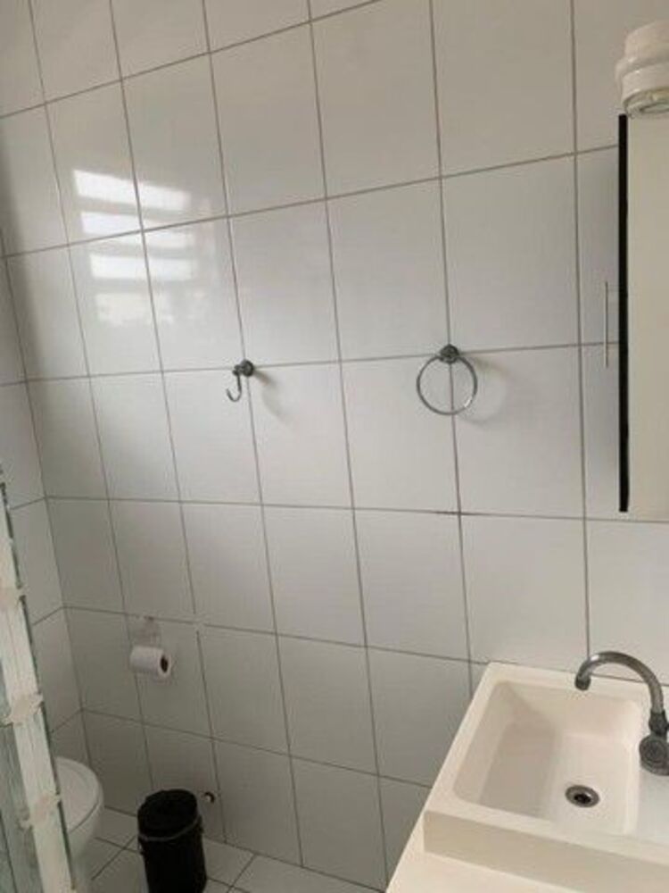 Apartamento à venda com 3 quartos, 115m² - Foto 2