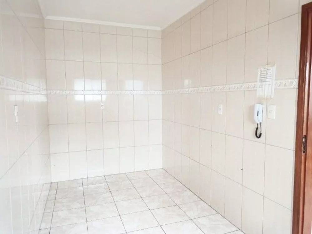 Apartamento à venda com 3 quartos, 100m² - Foto 8