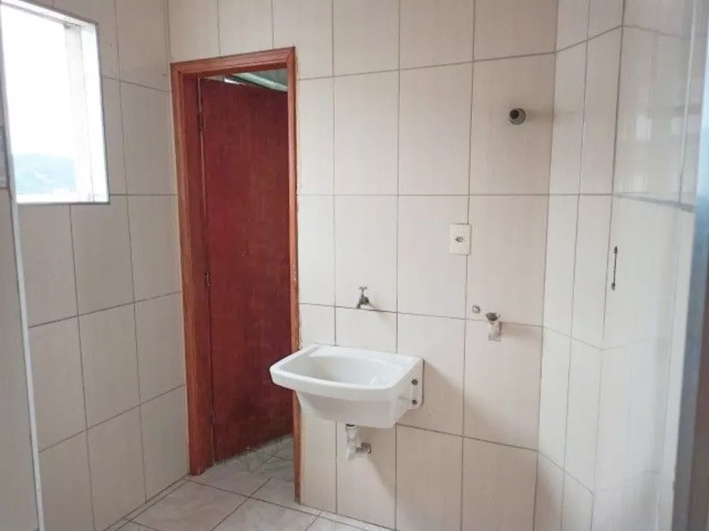 Apartamento à venda com 3 quartos, 100m² - Foto 12