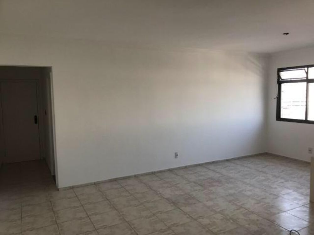 Apartamento, 3 quartos, 145 m² - Foto 1