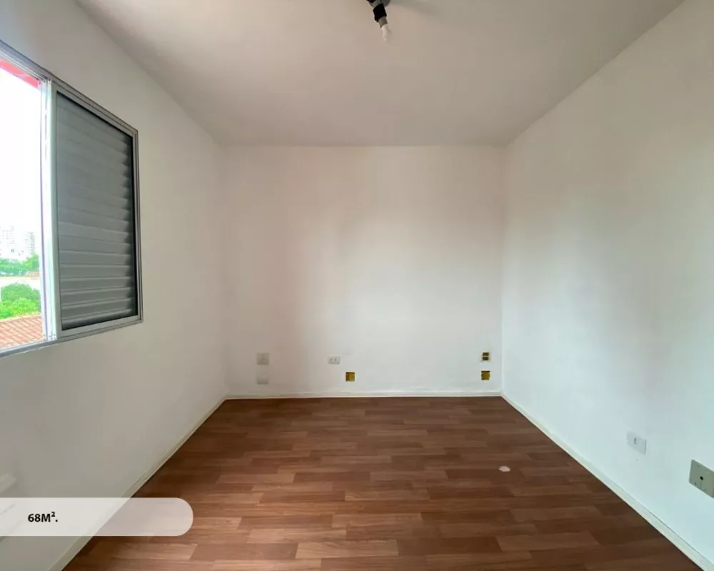 Apartamento à venda com 2 quartos, 68m² - Foto 2