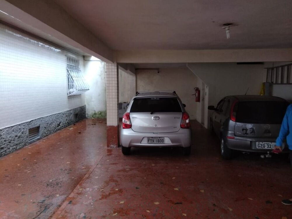 Casa de Condomínio à venda com 2 quartos, 207m² - Foto 1