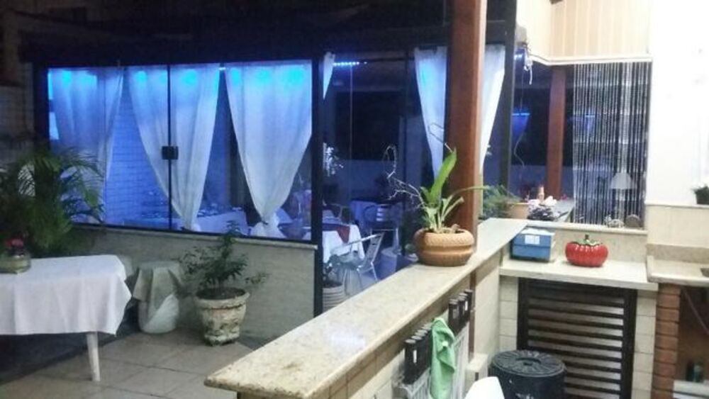 Casa de Condomínio à venda com 3 quartos, 350m² - Foto 1
