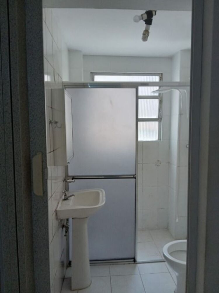 Apartamento à venda com 1 quarto, 42m² - Foto 1