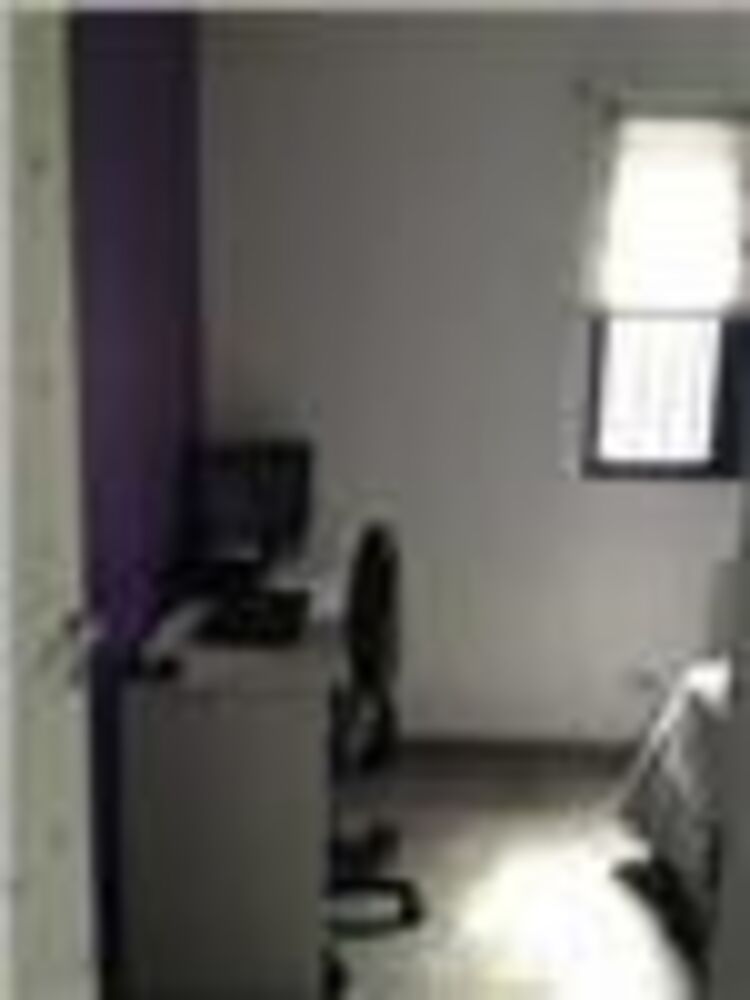Apartamento à venda com 3 quartos, 100m² - Foto 2