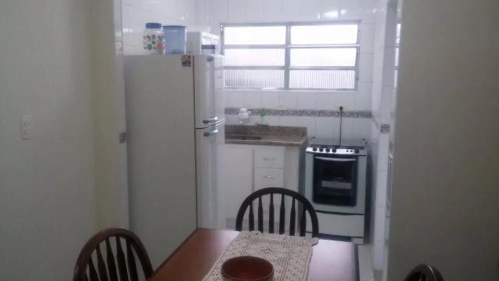 Apartamento à venda com 1 quarto, 60m² - Foto 3