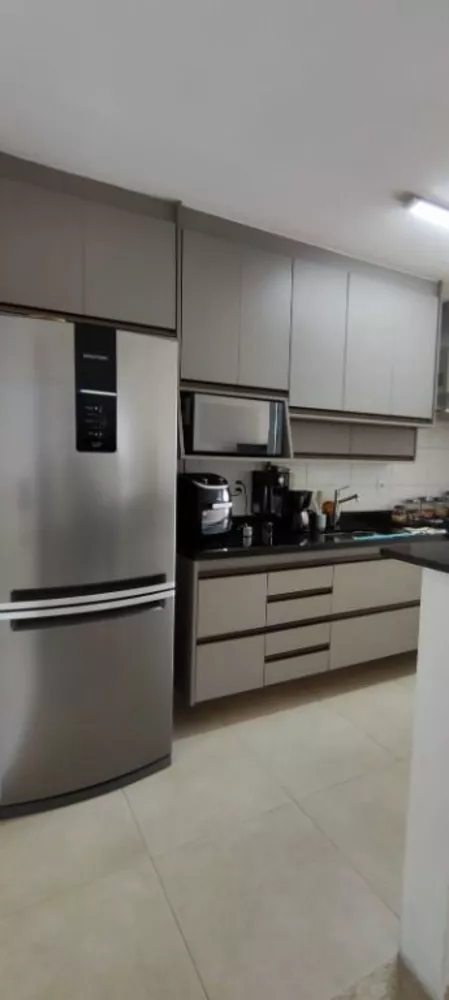 Apartamento à venda com 2 quartos, 90m² - Foto 3