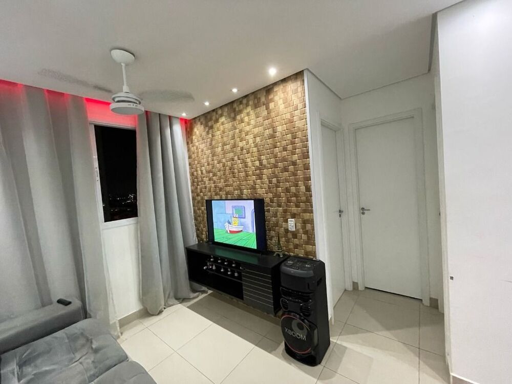 Apartamento à venda com 2 quartos, 46m² - Foto 1