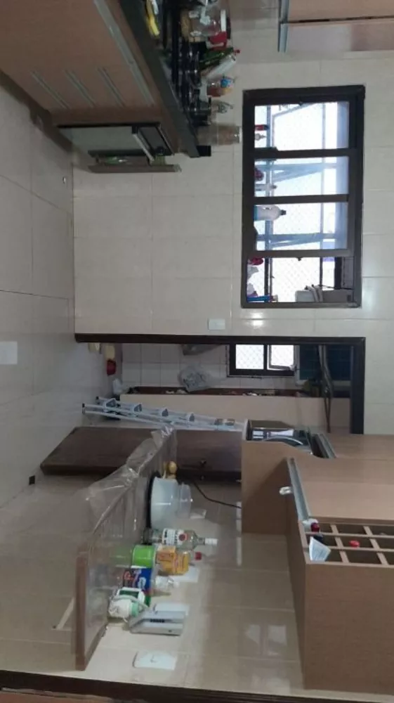 Apartamento à venda com 3 quartos, 125m² - Foto 3