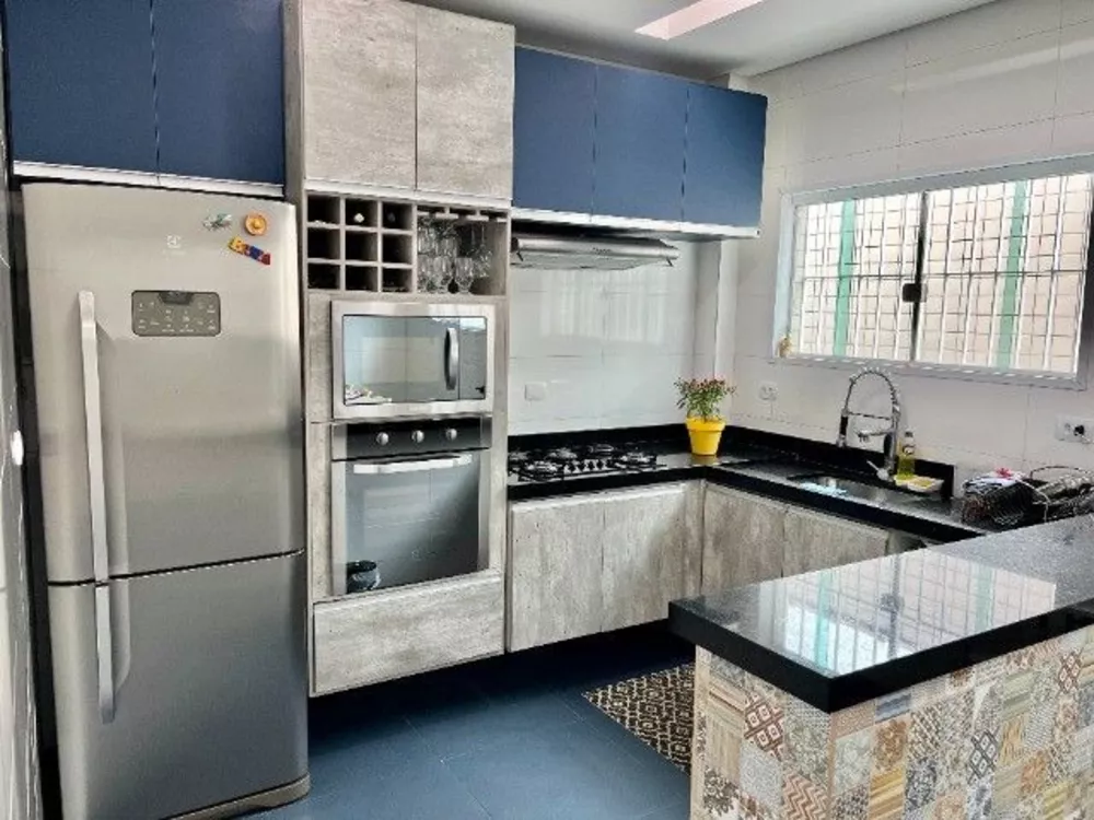 Casa de Condomínio à venda com 4 quartos, 345m² - Foto 3