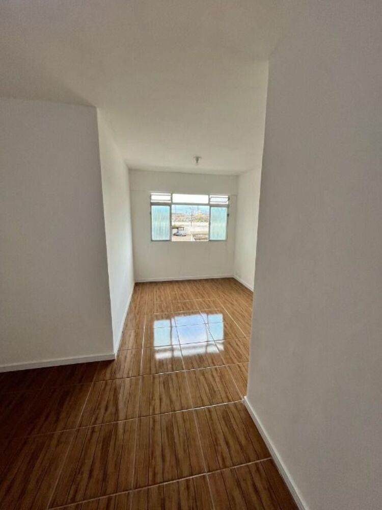 Apartamento à venda com 2 quartos, 55m² - Foto 2