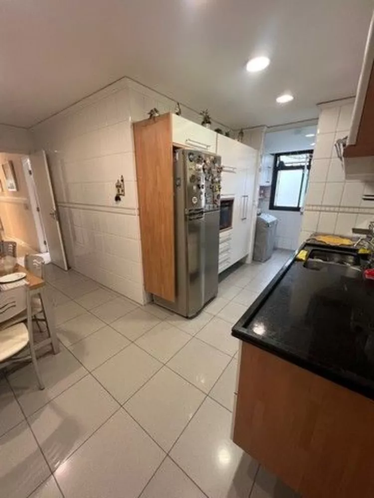 Apartamento à venda com 3 quartos, 110m² - Foto 8