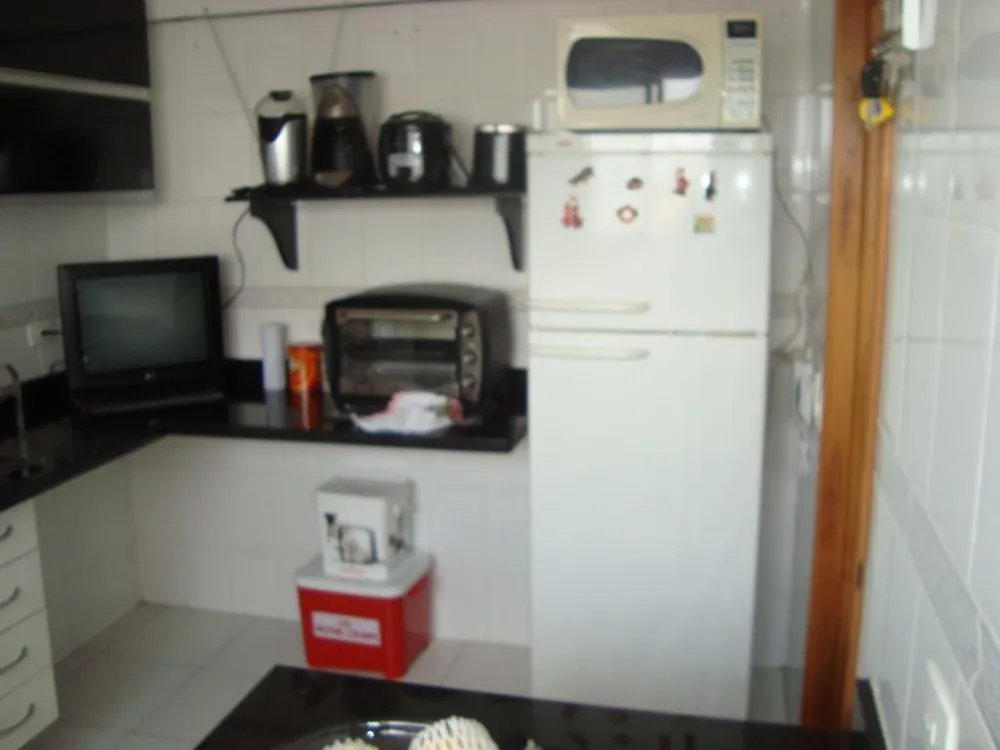 Apartamento, 3 quartos, 221 m² - Foto 1