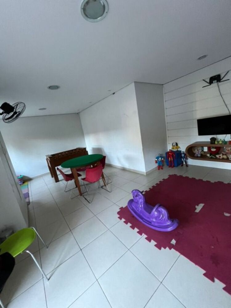 Apartamento à venda com 2 quartos, 49m² - Foto 2