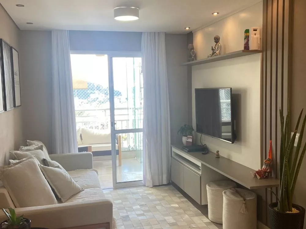 Apartamento para alugar com 3 quartos, 85m² - Foto 1