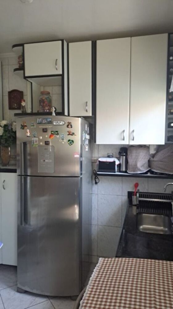 Apartamento à venda com 2 quartos, 78m² - Foto 2