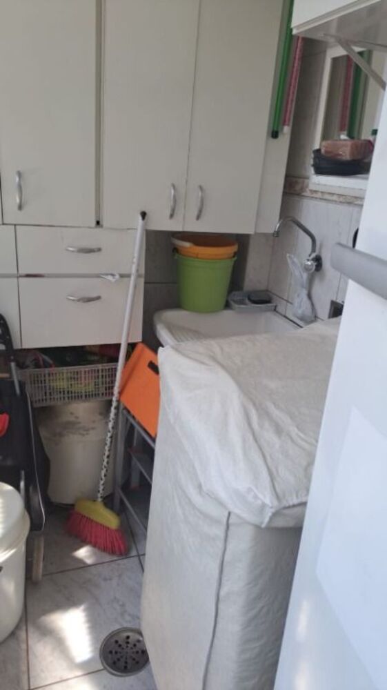 Apartamento à venda com 2 quartos, 78m² - Foto 3