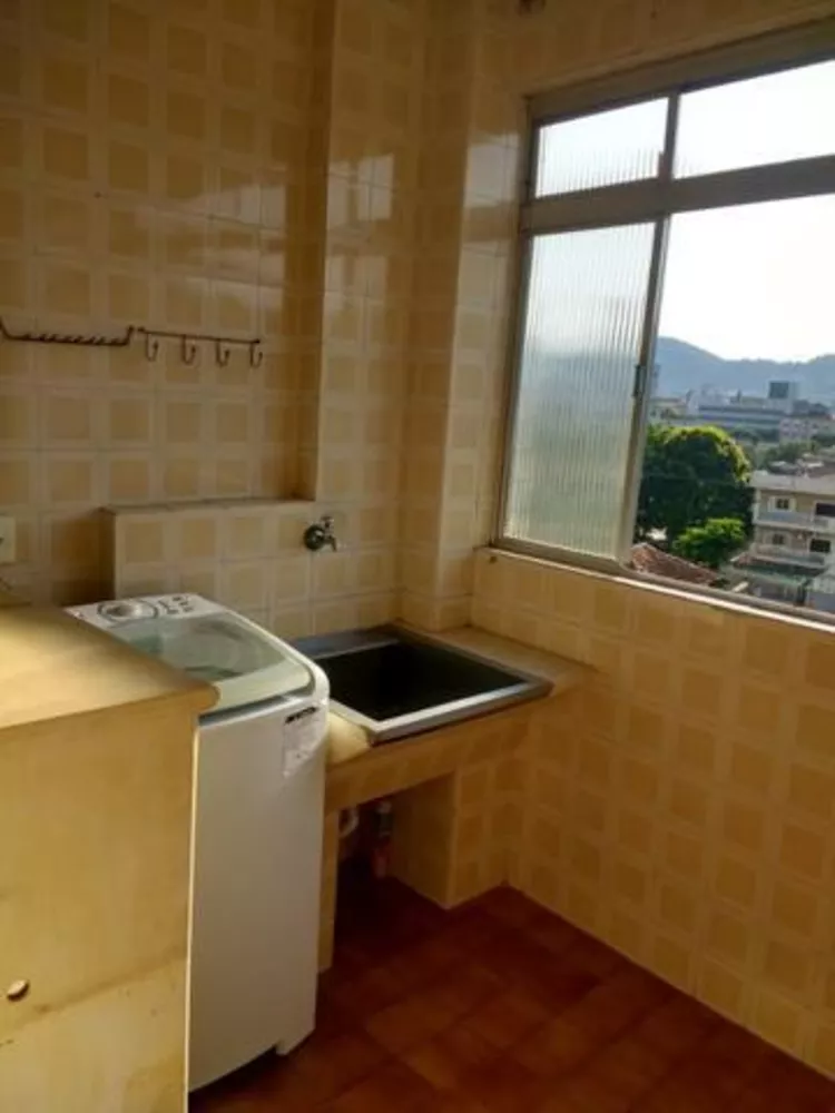 Apartamento à venda com 1 quarto, 60m² - Foto 3