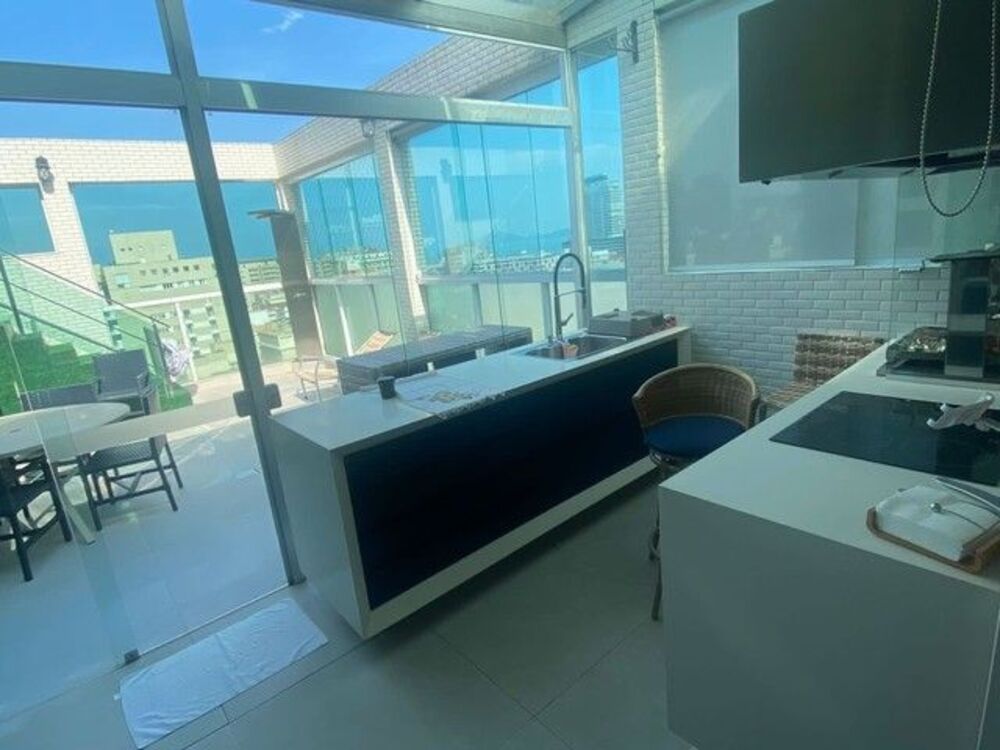 Cobertura, 3 quartos, 244 m² - Foto 7