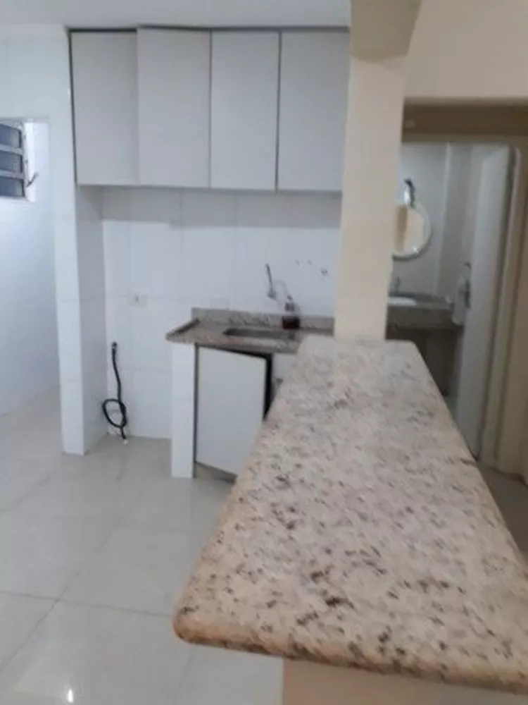 Apartamento para alugar com 1 quarto, 70m² - Foto 2