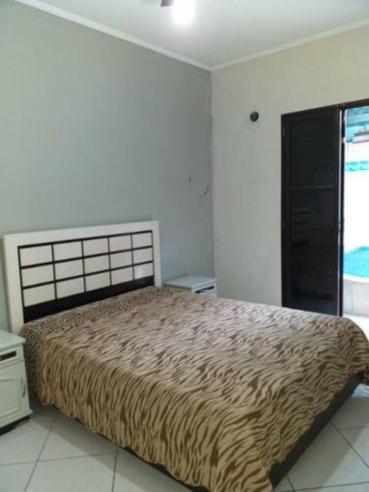 Casa de Condomínio à venda com 3 quartos, 100m² - Foto 1
