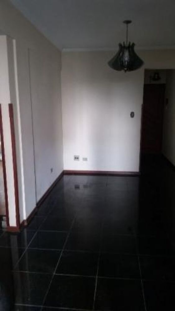 Apartamento à venda com 2 quartos, 80m² - Foto 1