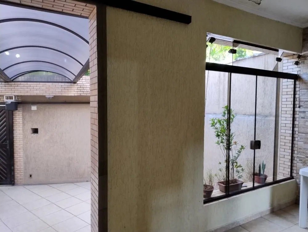 Sobrado, 3 quartos, 226 m² - Foto 4
