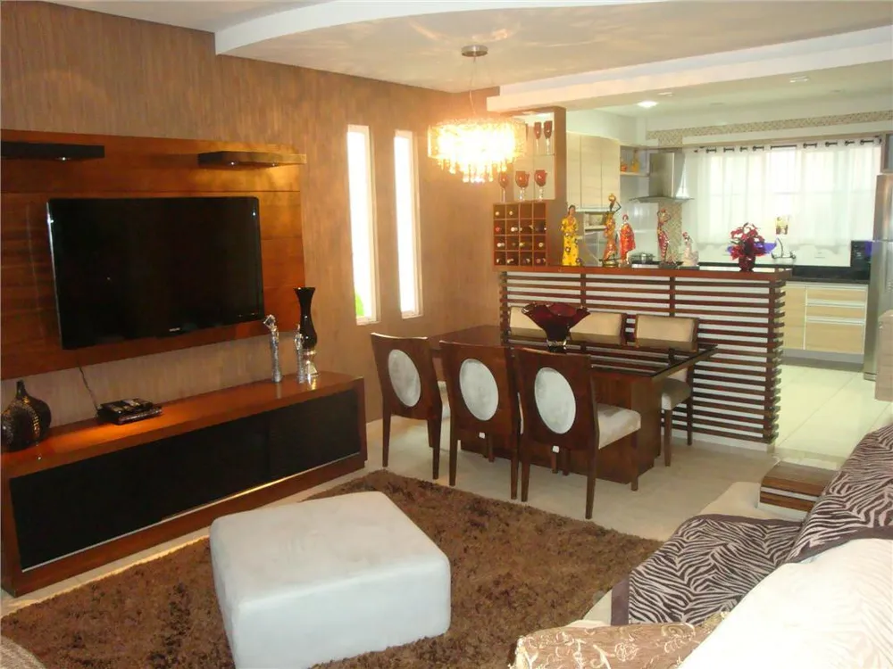 Sobrado, 3 quartos, 190 m² - Foto 1