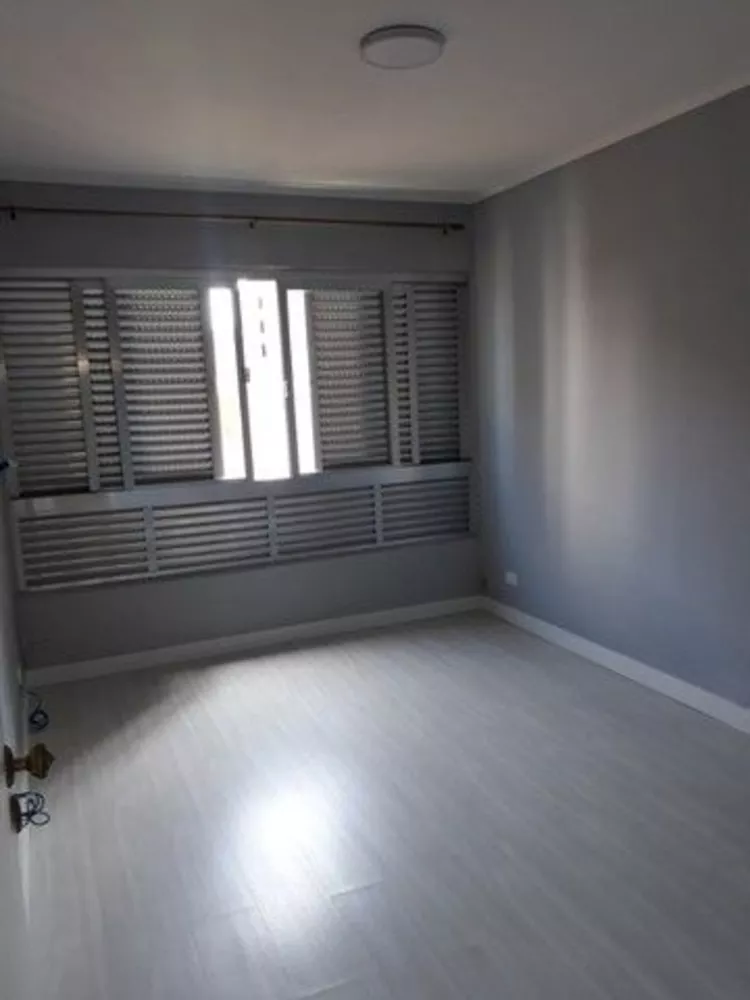 Apartamento à venda com 2 quartos, 80m² - Foto 2