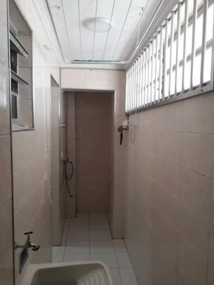 Apartamento à venda com 2 quartos, 80m² - Foto 3