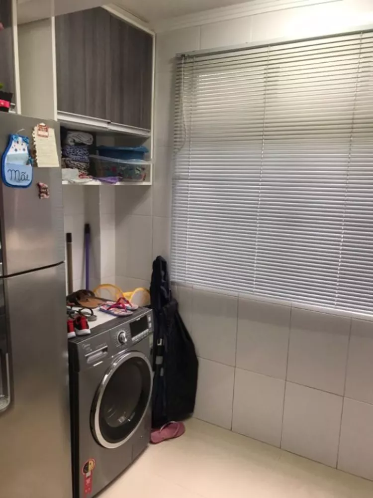 Apartamento à venda com 3 quartos, 65m² - Foto 4