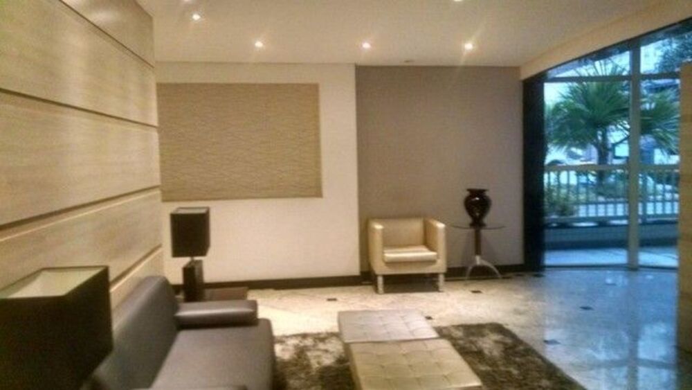 Apartamento à venda com 2 quartos, 178m² - Foto 2